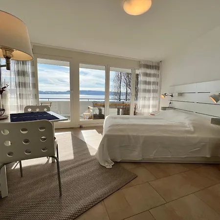 Kleines Seeapartment 아파트 *