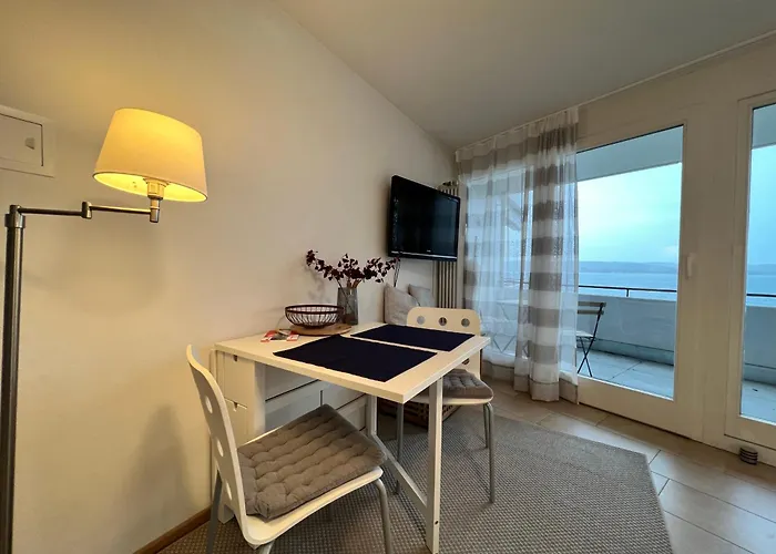 شقة Kleines Seeapartment